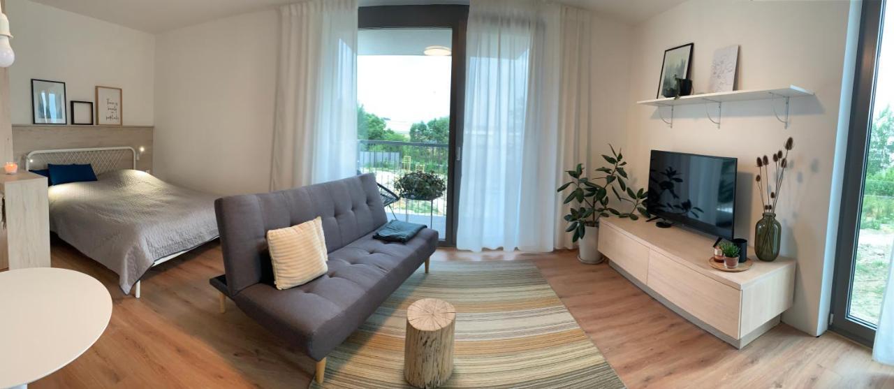 Brand New Apartment In Private Resort Липтовски-Микулаш Экстерьер фото